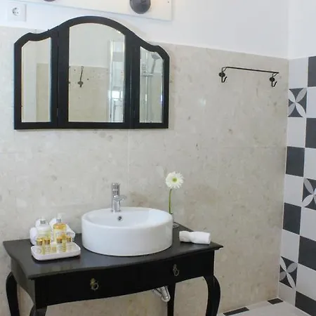 Lisbon Dreams Estrela Suites Exterior photo