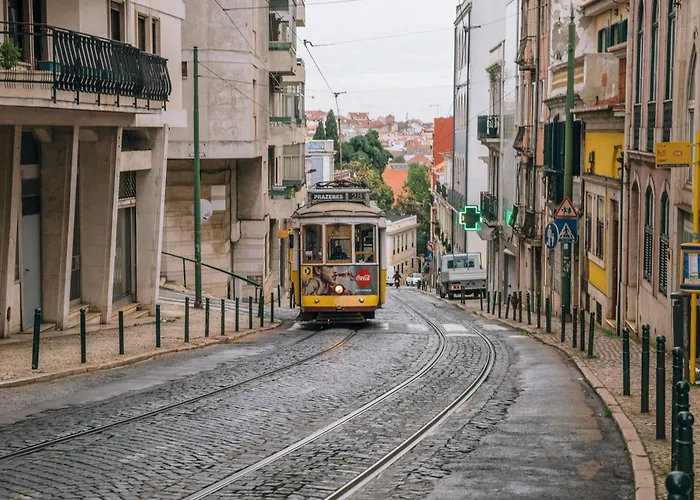 Lisbon Dreams Estrela Suites